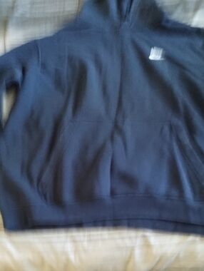 Nike Men's Navy Crewneck Sweatshirt with Small Chest Logo
